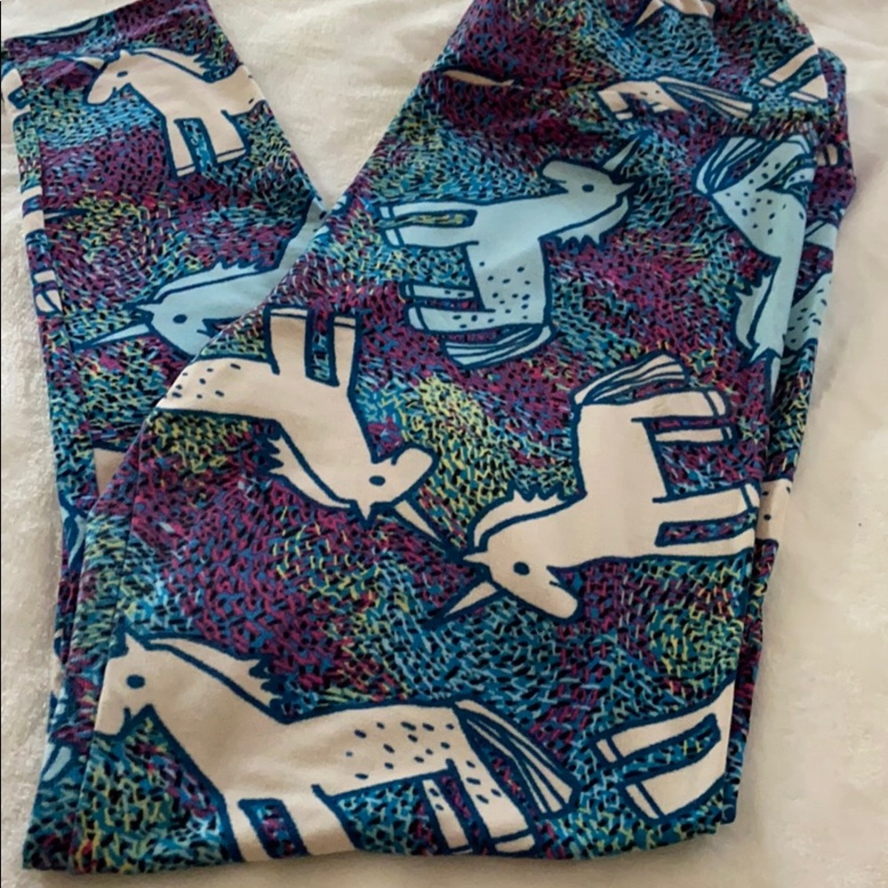 Gently preloved Lularoe unicorn leggings